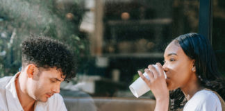 How Seeing a Financial Planner Can Change Your Relationship