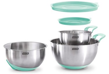 DASH Stainless Steel Mixing Lids, Silicone Non-Slip Base With Measuring Lines and Strainer, 3 Bowl Set