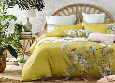 spring themed bedding