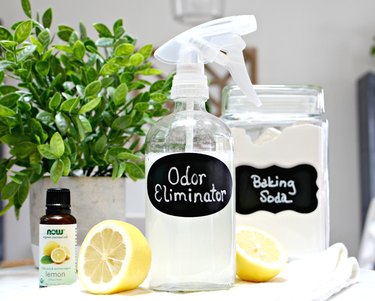 DIY natural odor-eliminating furniture spray