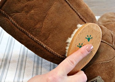 easy way to clean sheepskin boots