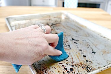 how to clean a sheet pan