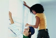 How to Prevent Window Blinds From Sagging