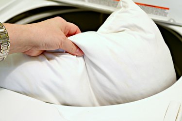 how to clean bed pillows