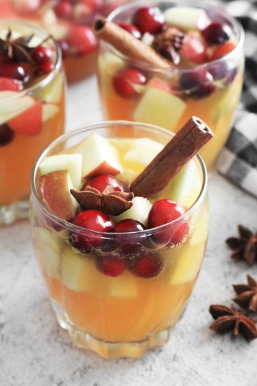 Apple cider sangria