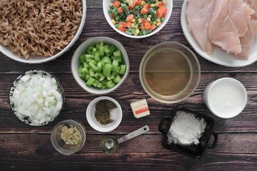 Chicken pot pie pasta