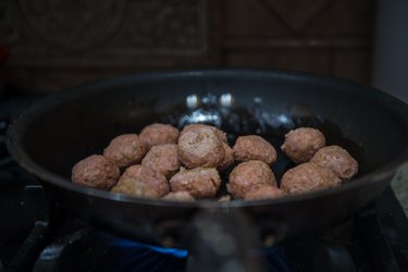 Light Sriracha Turkey Meatballs Recipe