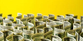 What Are the Options for Life Insurance Payouts?