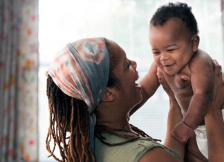 Why Your Baby Could Be Giving You Mommy Thumb