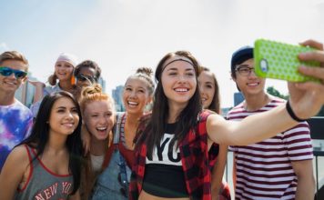 Young Relationships Are Poisoned by Poor Parenting and Cultural Misogyny, Not Hookup Culture