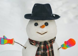 Cabin Fever? 14 Outdoor Snow Day Activities for Kids