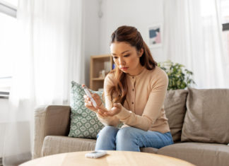 How to Balance Blood Sugar Naturally: 8 Tips that Help