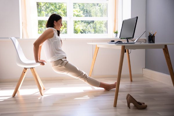 6 Workouts You Can Do Sitting Down | If you're looking for a sitting workout you can do at home or at work, we're sharing 6 chair exercises for abs and glutes, for legs, for thighs, for arms, and for a flat belly. Perfect for women and men who work at a computer all day, for injured athletes, for seniors, and for those with limited mobility, we're teaching you how to get in a good cardio and strength training workout while seated! #chairworkouts #chairexercises #seatedworkout