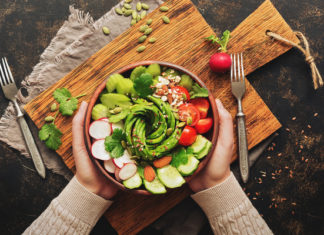 Clean Eating At Home: 30 Make Ahead Salads Under 300 Calories