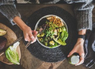 Weight Loss After Menopause: 14 Foods to Eat and Avoid